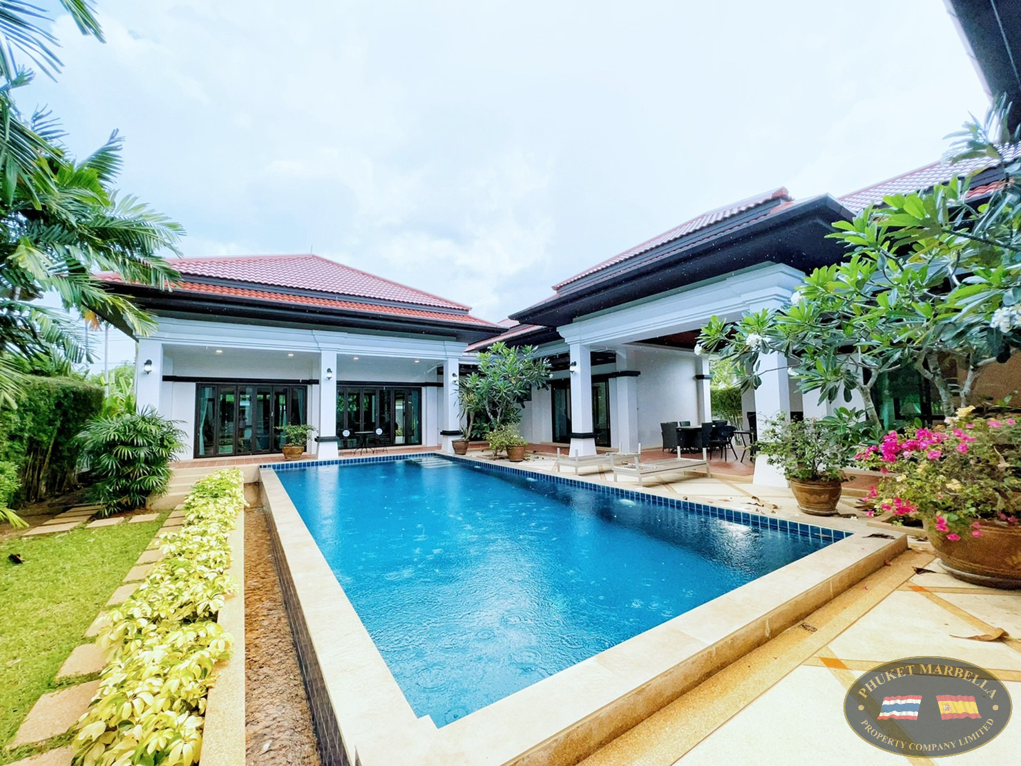 4 Bedroom Pool Villa near Cherngtalay