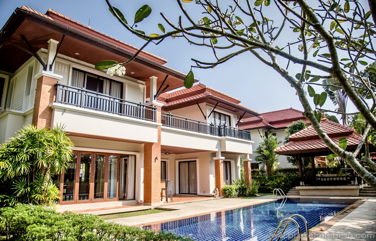 superb 4 bed pool villa in laguna Phuket