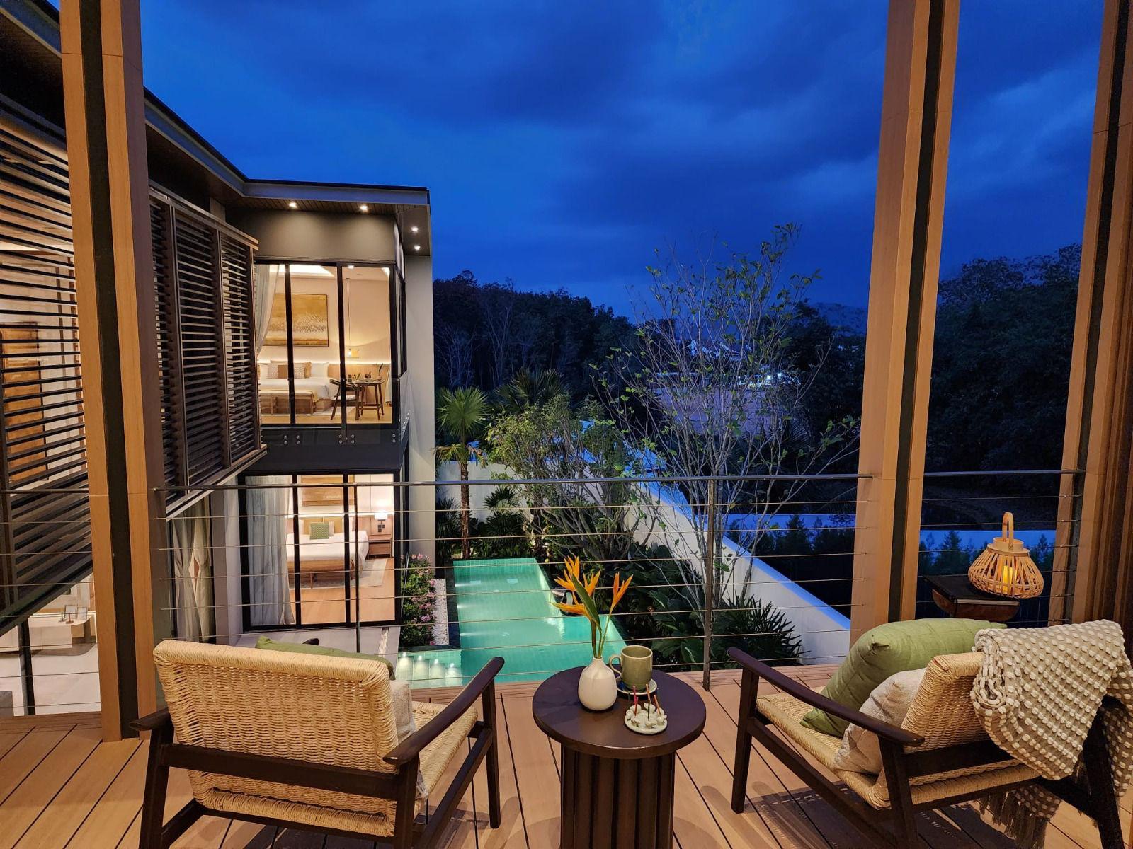 Resale 5 bed pool villa at pasak